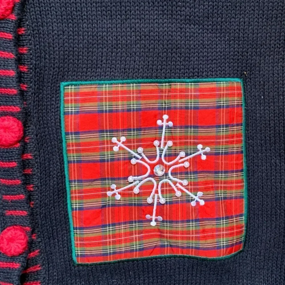 Holiday Editions Black Printed Knit Sweater Vest Festive‎ Embroidery Red Plaid
